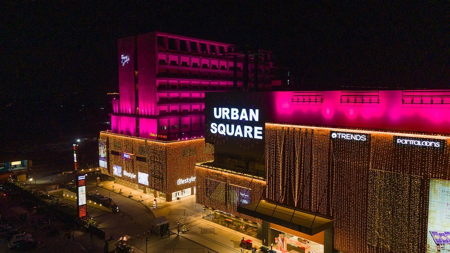 the-urban-square-mall